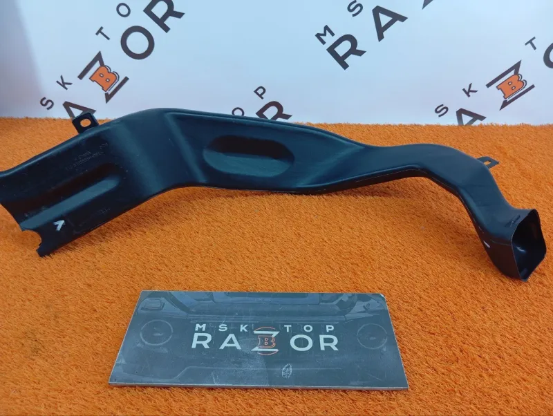 Воздуховод салона