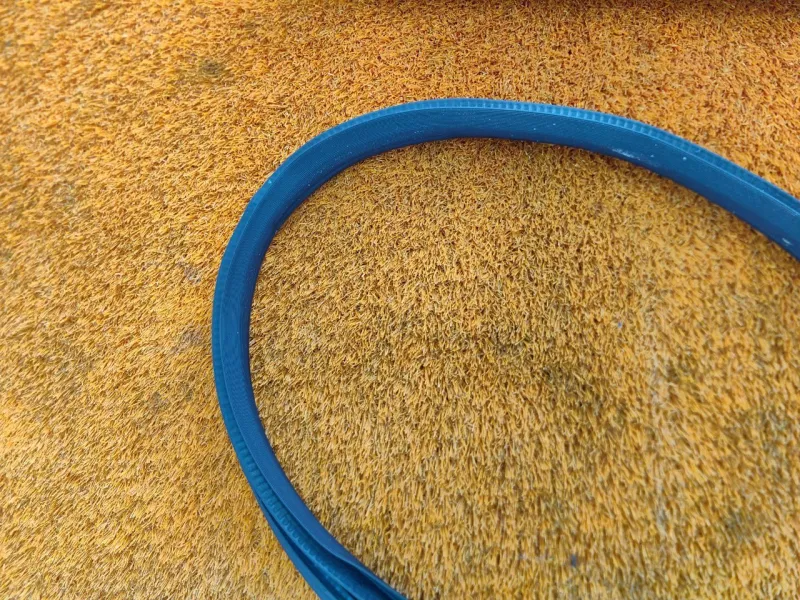 Уплотнитель проема двери