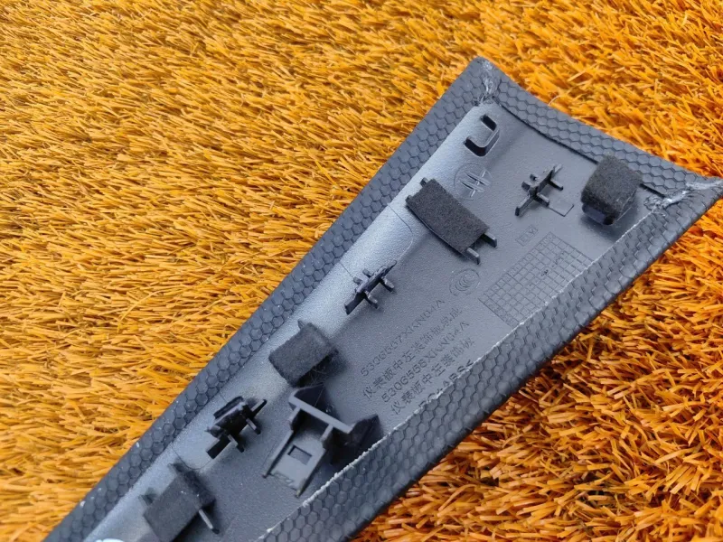 Накладка на торпедо