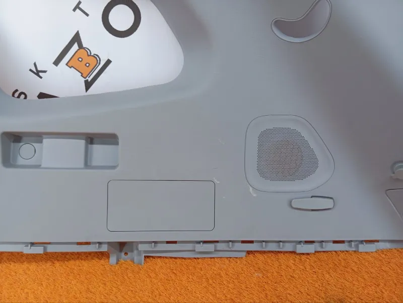 Обшивка багажника