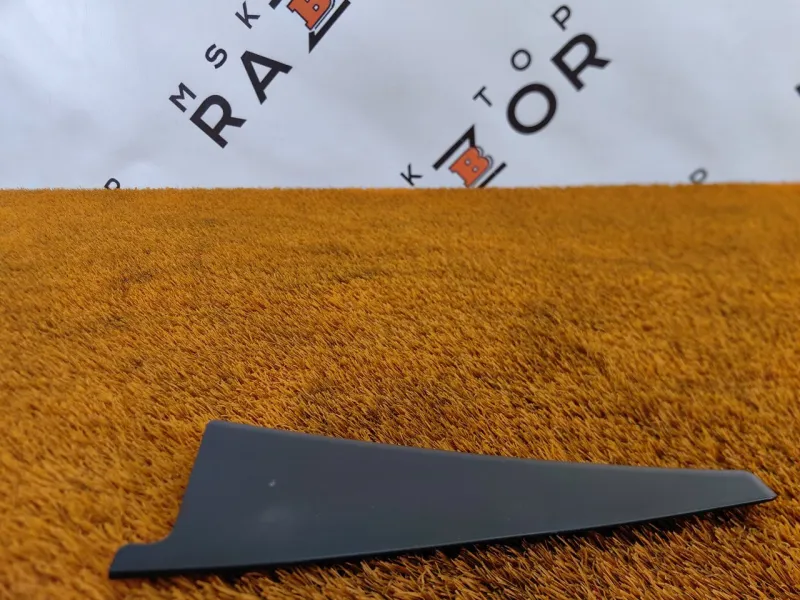 Молдинг двери