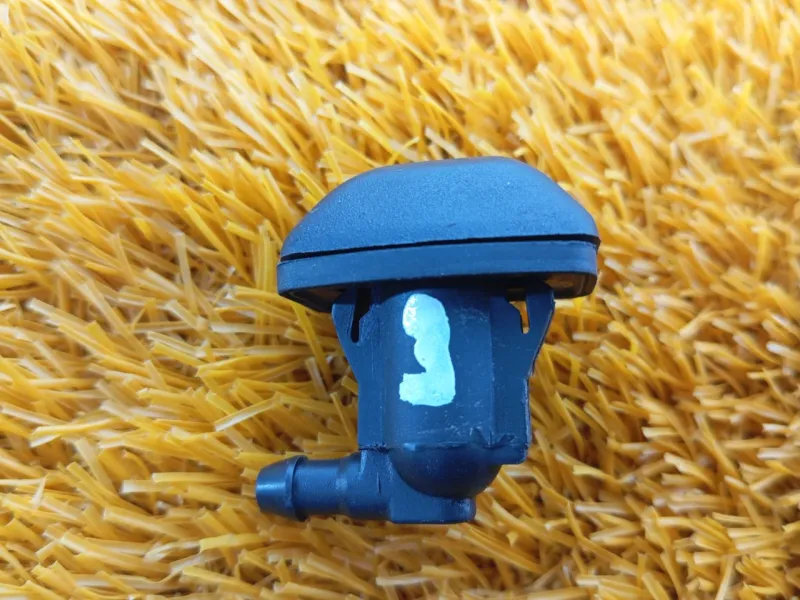 Форсунка стеклоомывателя