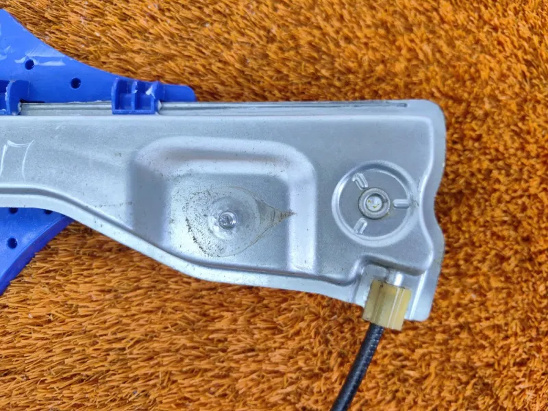 Стеклоподъемник