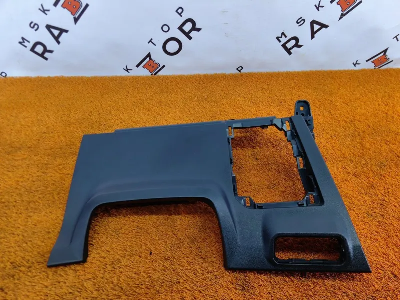 Накладка на торпедо