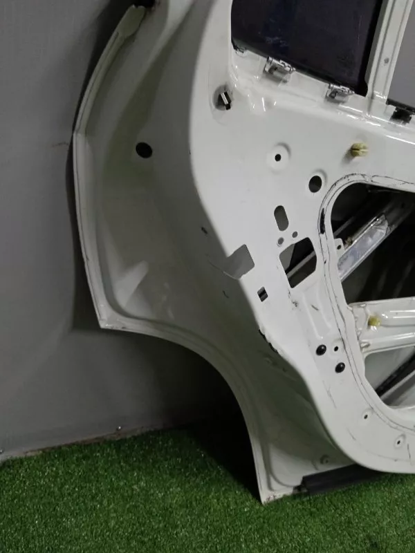 Дверь BMW X1 2010 41002993819 E84, задняя левая