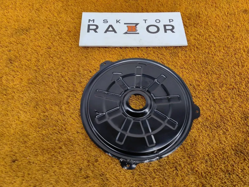 Крышка топливного насоса