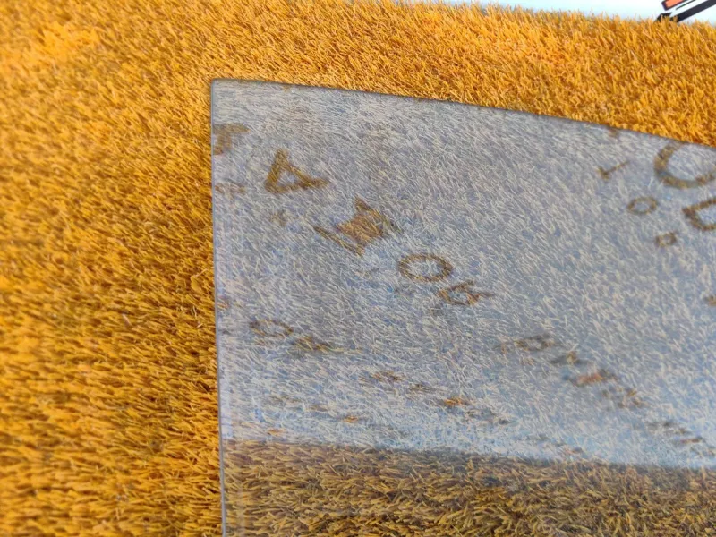 Стекло двери