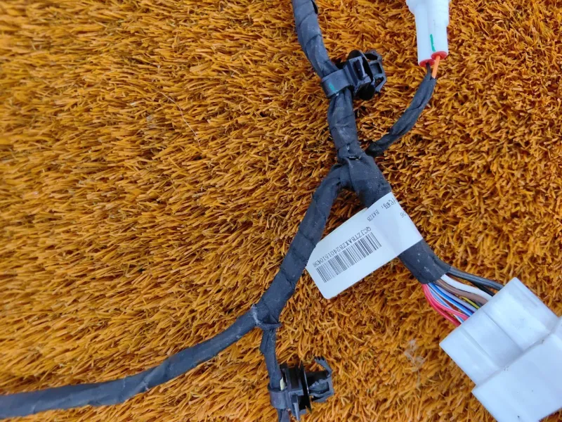 Проводка двери багажника