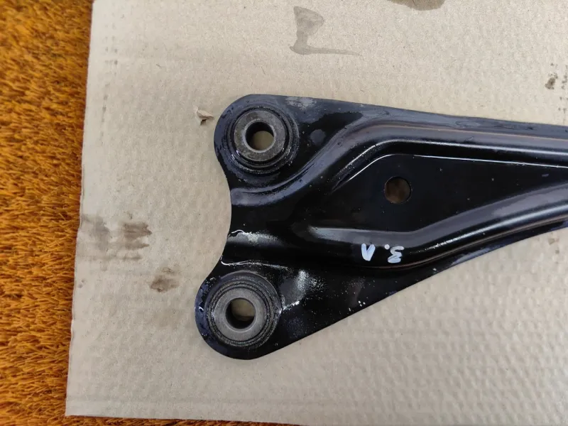 Рычаг подвески