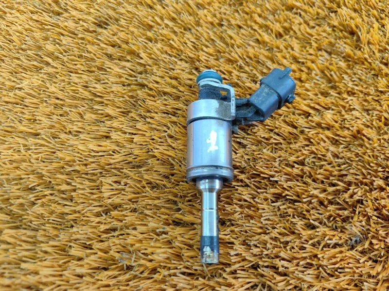 Форсунка топливная