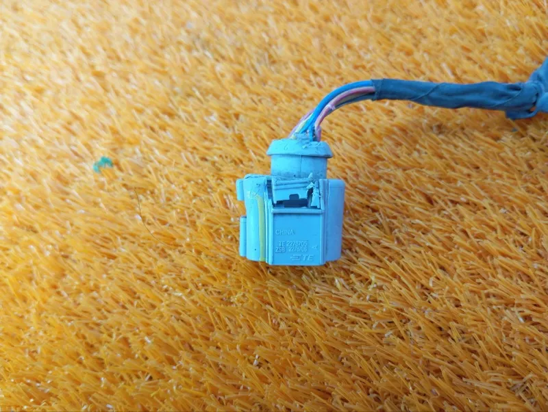 Проводка подкапотная