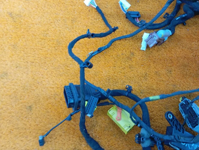 Проводка салона