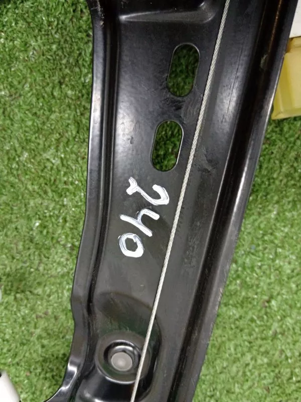 Стеклоподъемник BMW 3-Series 2008 51337140587 E90, передний левый