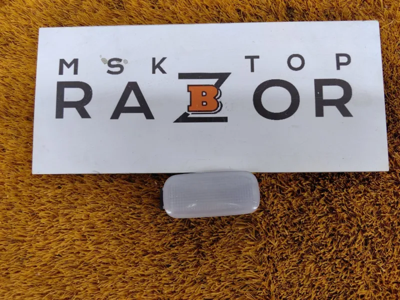 Плафон подсветки багажника