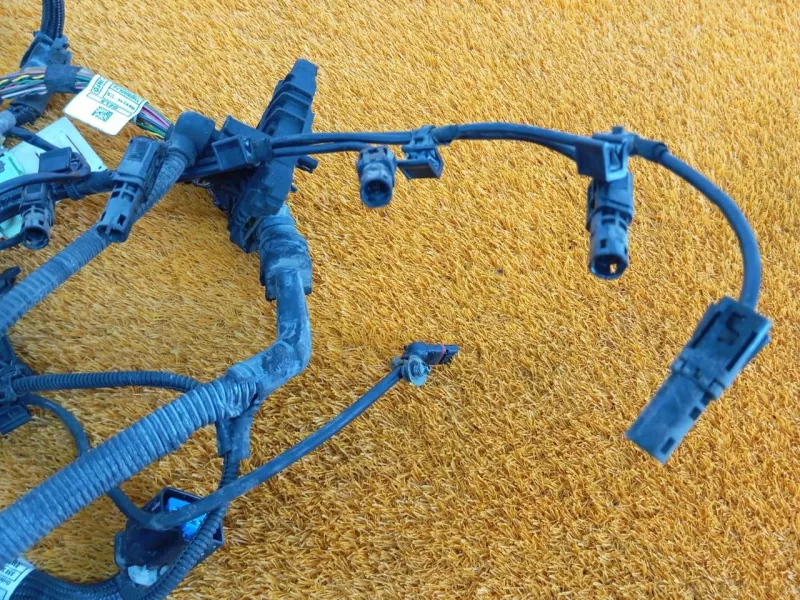 Проводка подкапотная