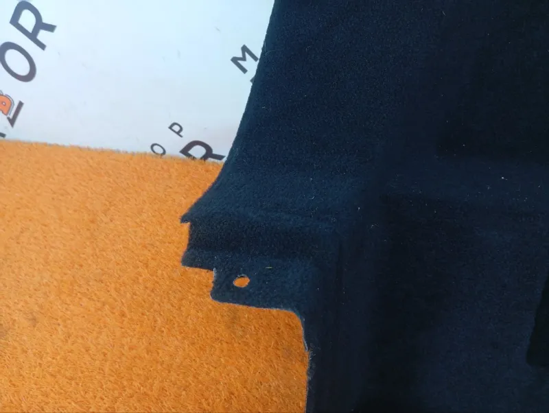 Обшивка багажника