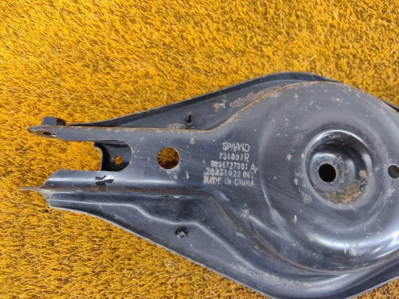 Рычаг подвески