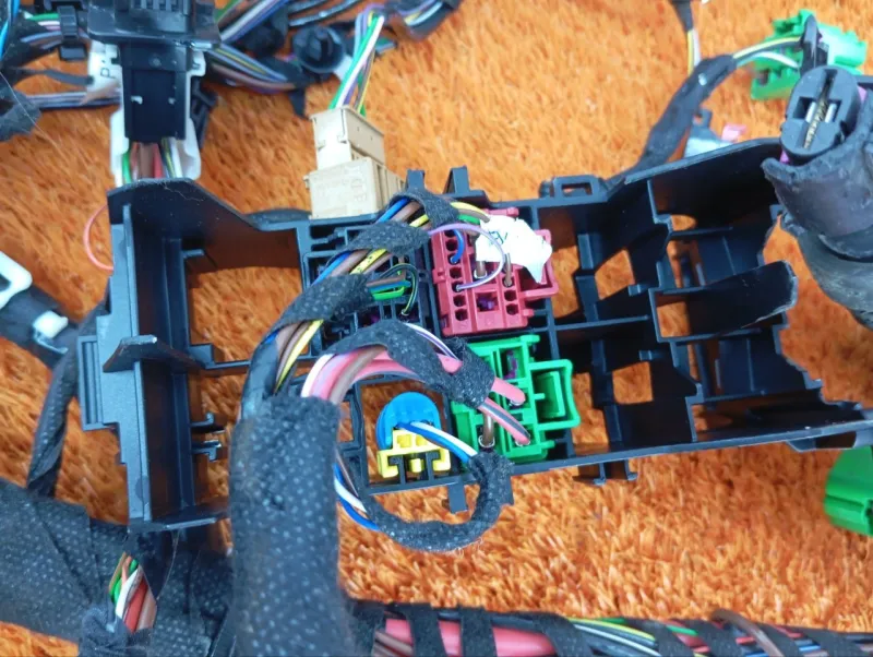 Проводка салона