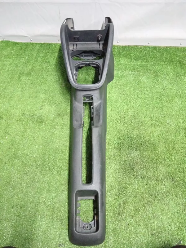 Консоль центральная