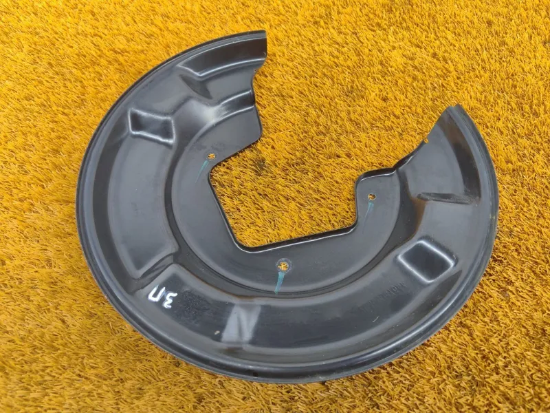 Пыльник тормозного диска