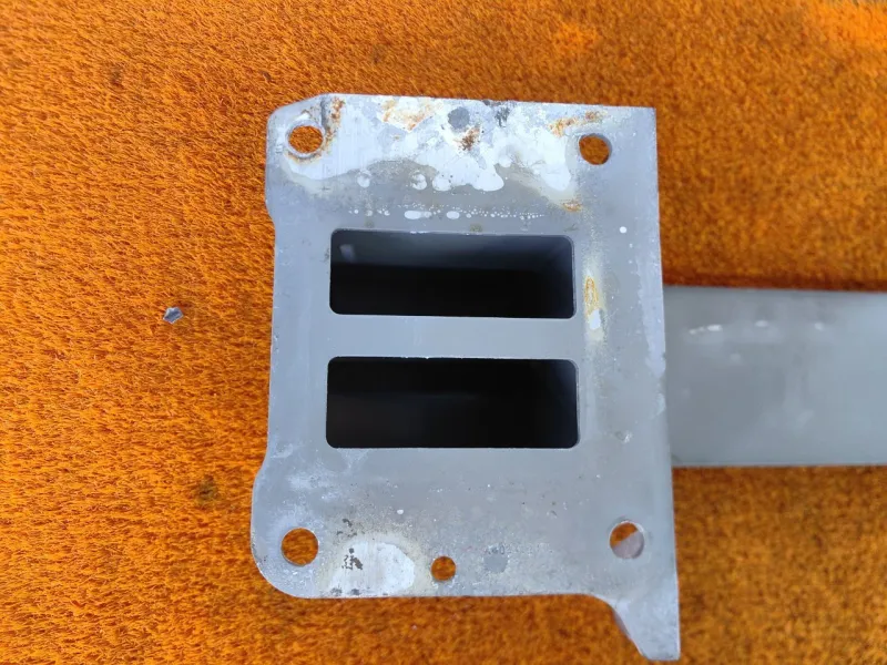 Усилитель бампера