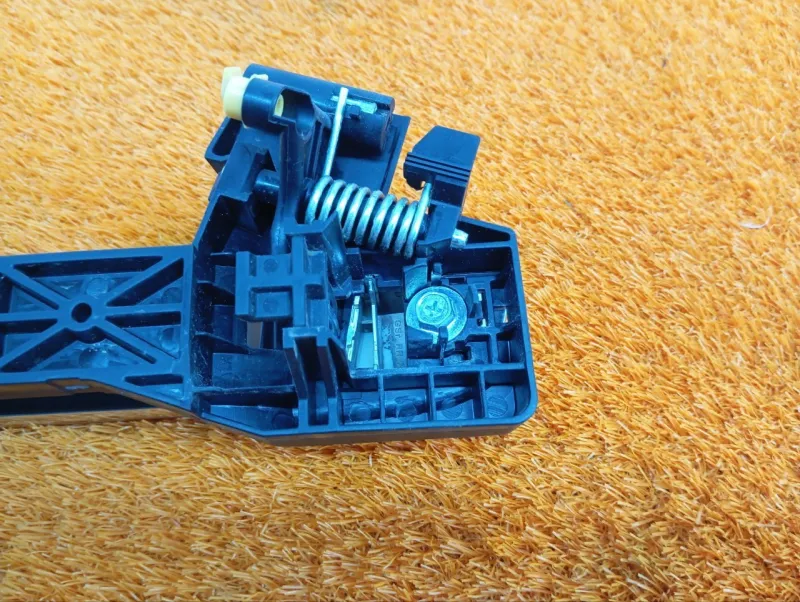 Ручка двери наружняя