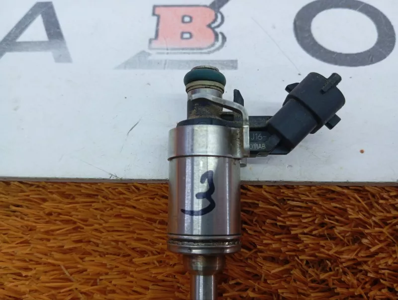 Форсунка топливная