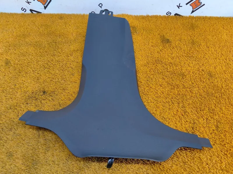 Накладка на стойку кузова