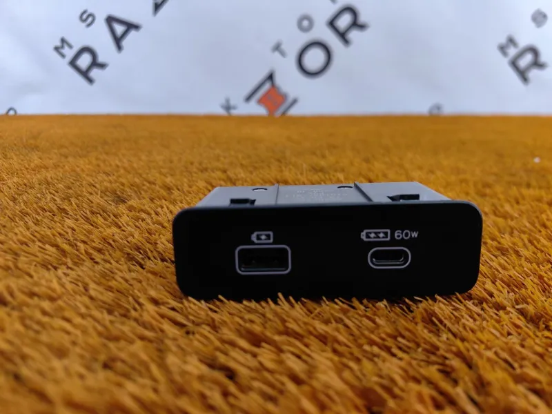 Разъем USB