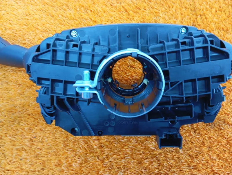 Подрулевой переключатель