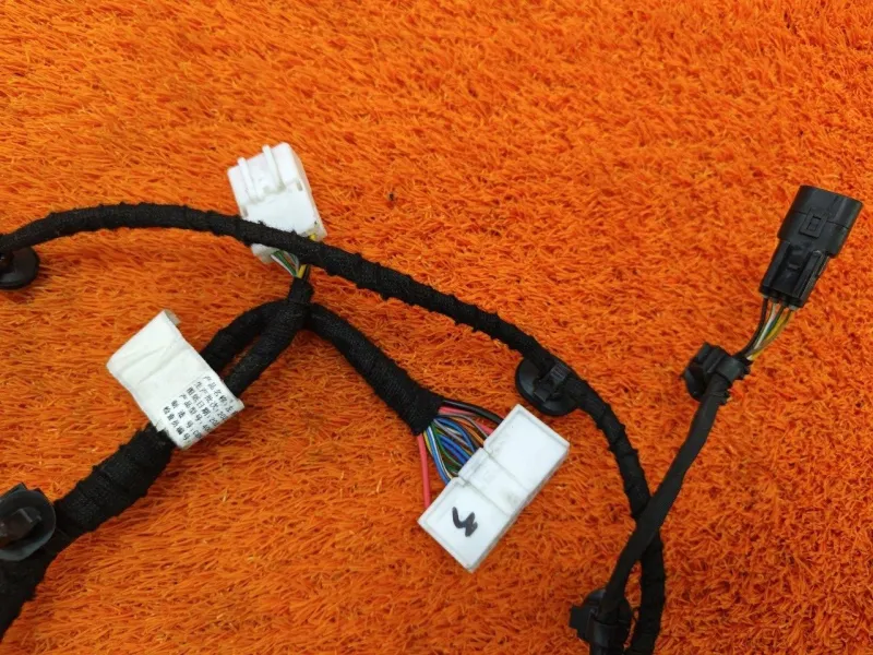 Проводка двери