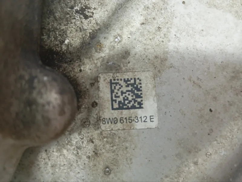 Кулак поворотный