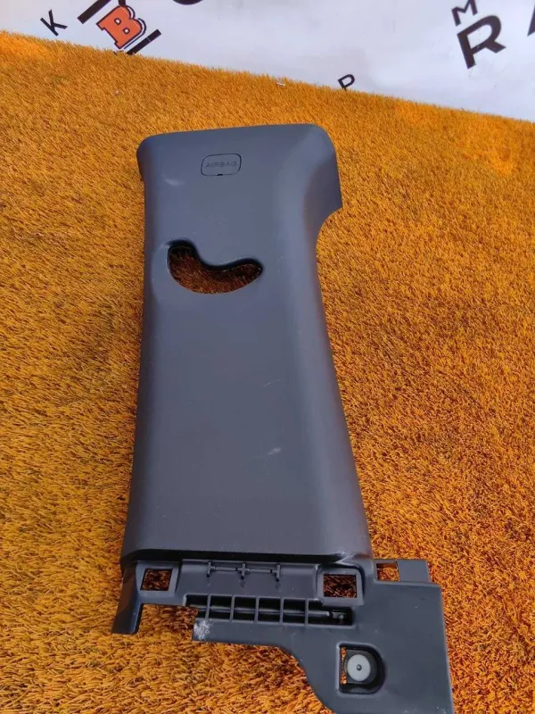 Обшивка стойки