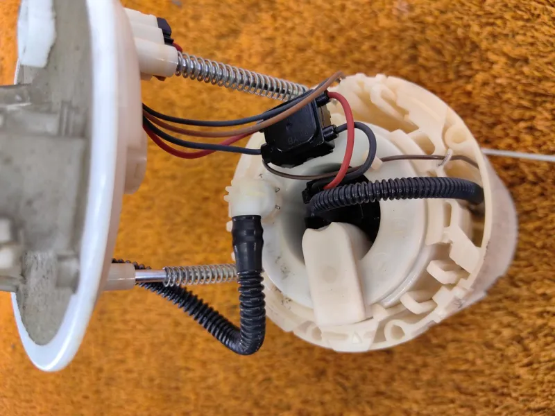 Бензонасос