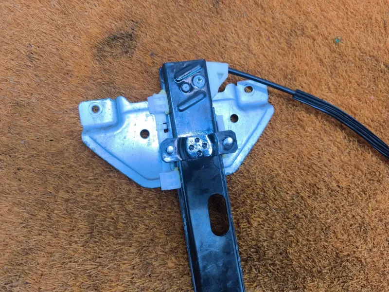 Стеклоподъемник