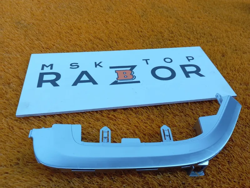 Накладка на торпедо