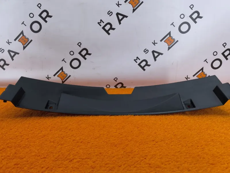 Накладка замка багажника