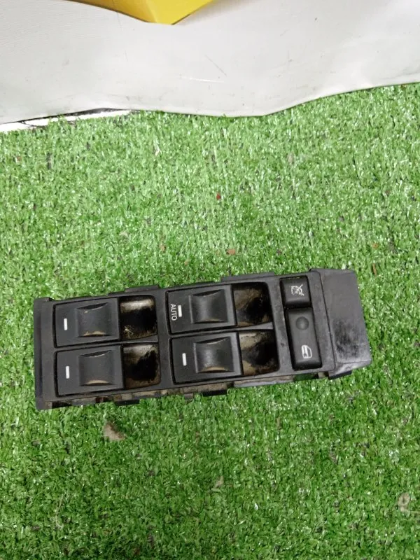 Блок управления стеклоподъемниками