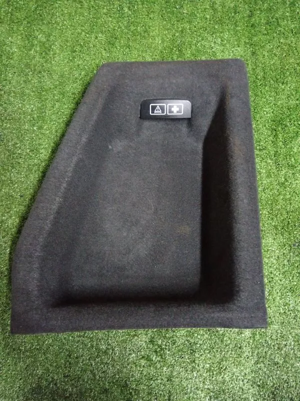 Обшивка багажника BMW X3 2017 51477445813 G01 B47, левая