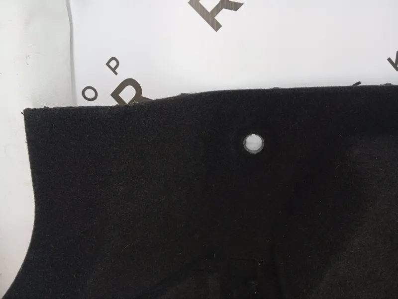 Обшивка багажника