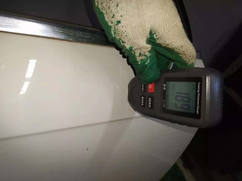 Дверь Audi A4 2005 8E0831052J B7, передняя правая