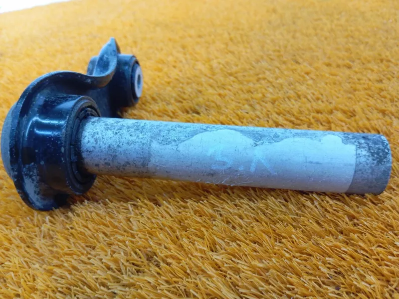 Рычаг интегральный BMW X6 2019 33326774476 2 N57D30A, задний левый