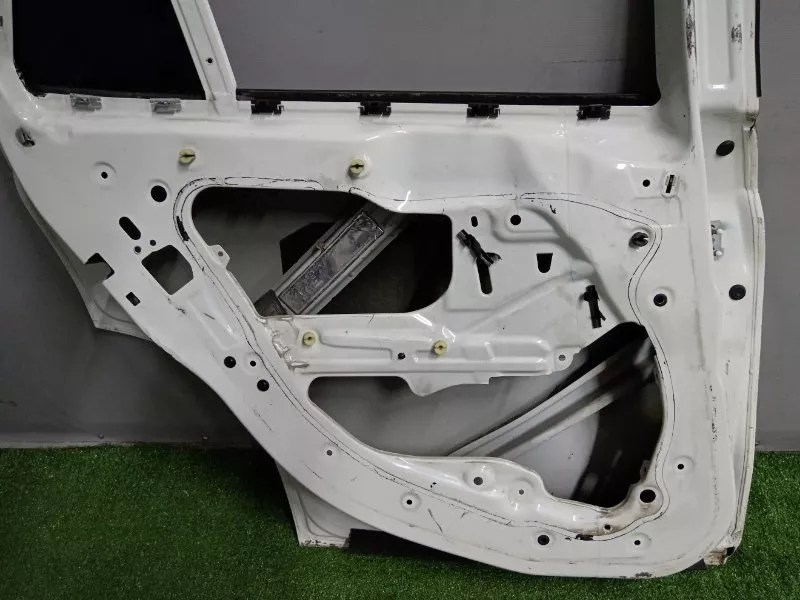 Дверь BMW X1 2010 41002993819 E84, задняя левая