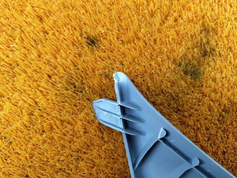 Накладка на стойку кузова