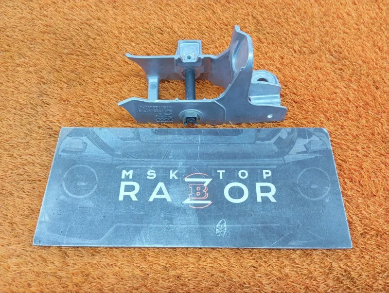 Педаль тормоза