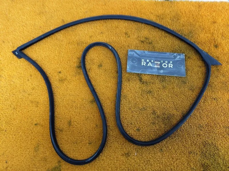 Уплотнитель двери