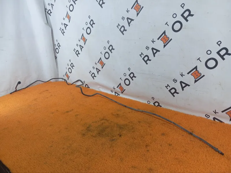 Трубка топливная