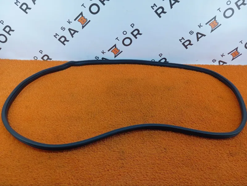 Уплотнитель проема двери