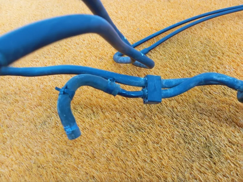 Топливопровод в сборе