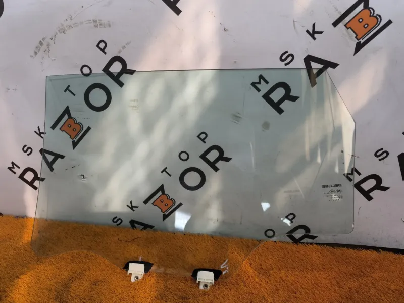 Стекло двери